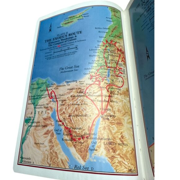 Holy Bible Red Letter Edition Burgundy Leather w/ Maps Presentation 1992 - Picture 7 of 10